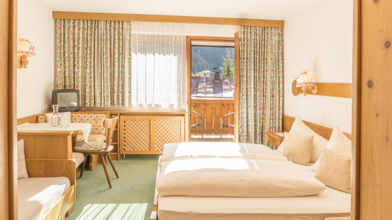 Bellamonte Bed and Breakfast Sankt Anton am Arlberg Exterior foto